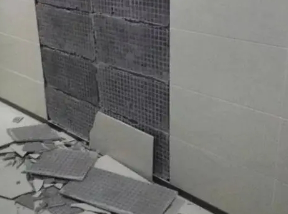 景洪瓷砖空鼓维修公司分享下景洪墙砖松动维修的知识